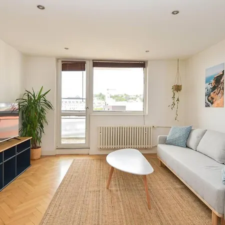 Old Town 2br With View Appartement Bratislava
